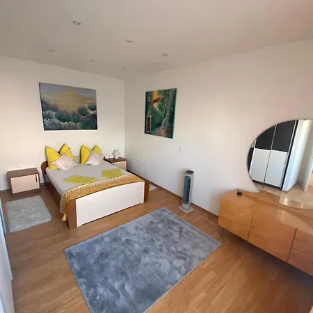 Ivana Apartament Zadar